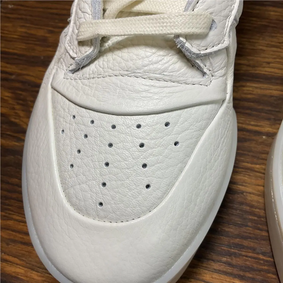 Adidas shoes - Rivalry - Rivalry - White 4
