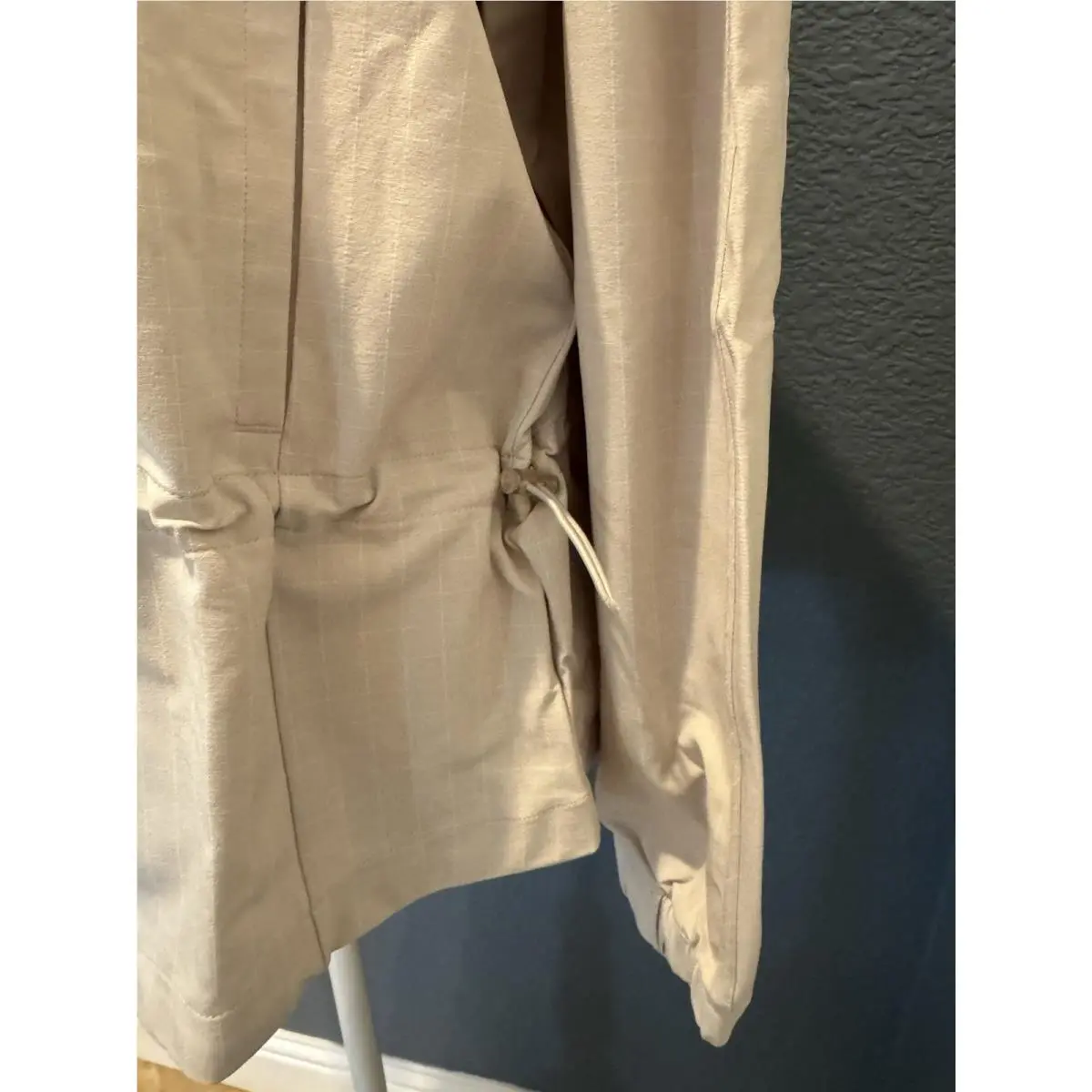Adidas clothing - Beige 7