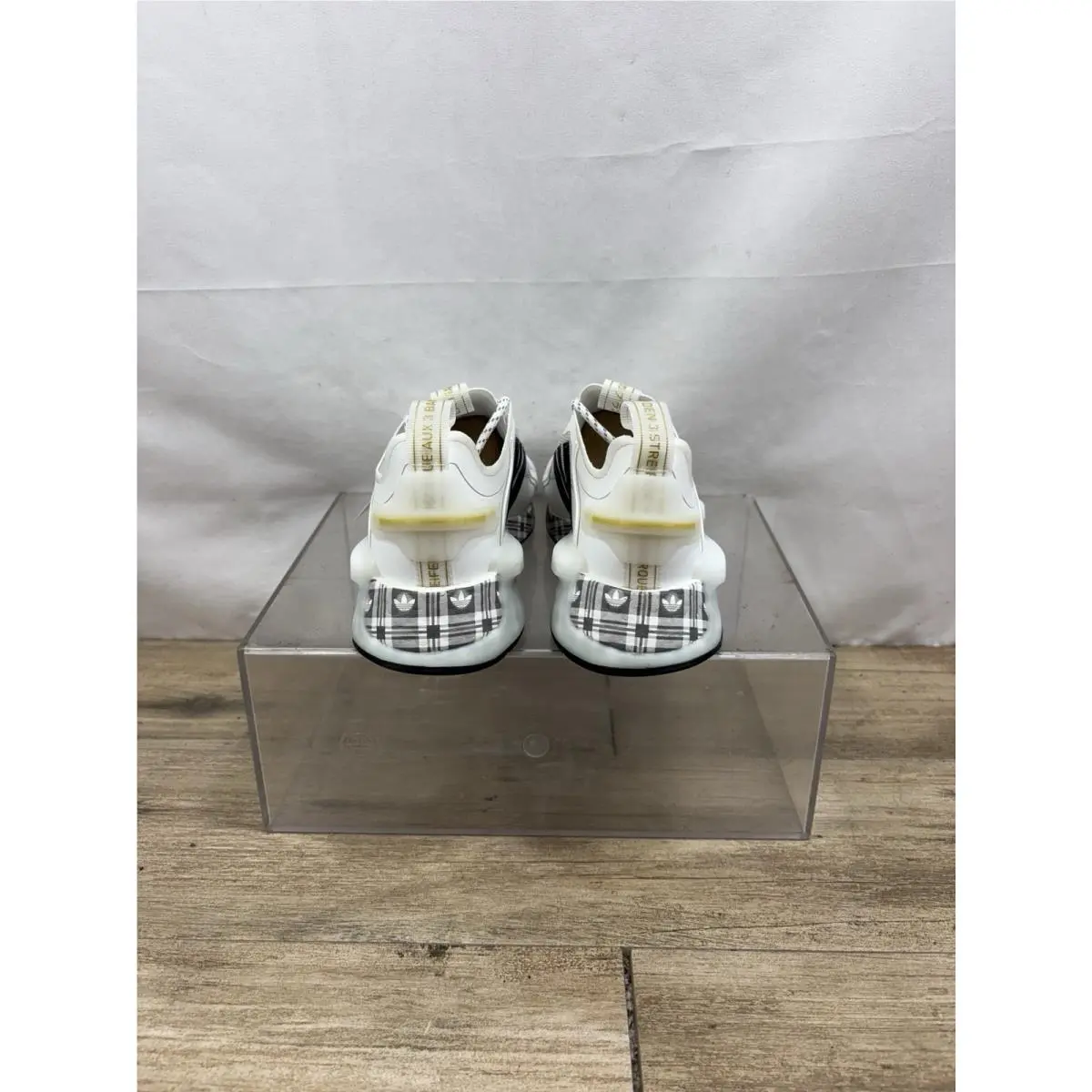 Adidas shoes - NMD V3 - NMD - ID6712 - White Black (UPC: 4066748316847) 4