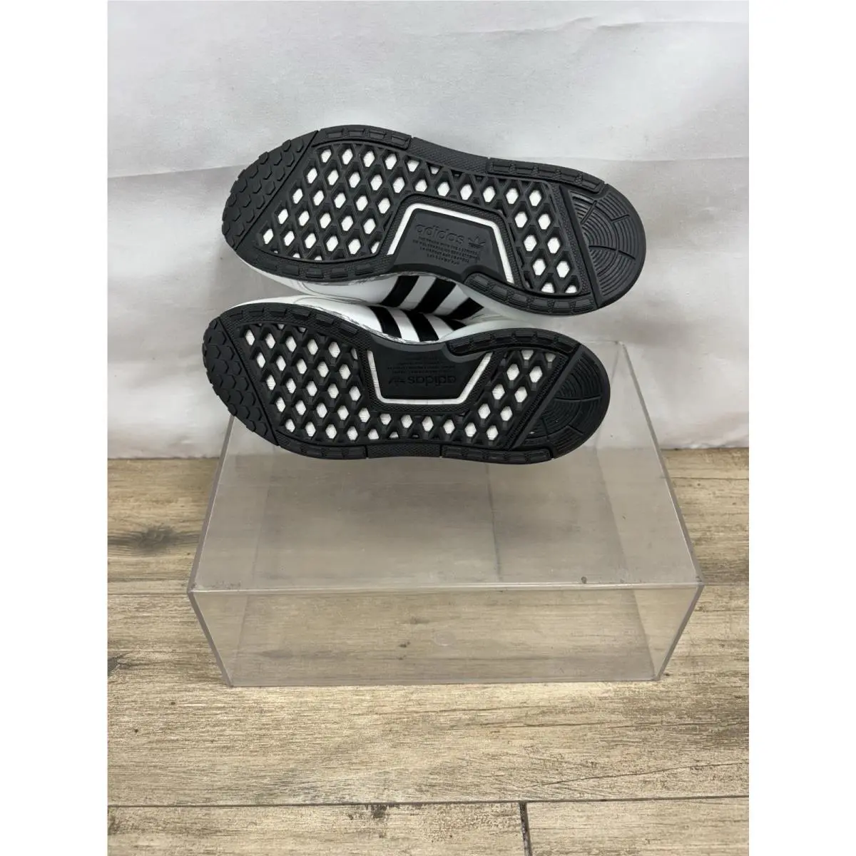 Adidas shoes - NMD V3 - NMD - ID6712 - White Black (UPC: 4066748316847) 6