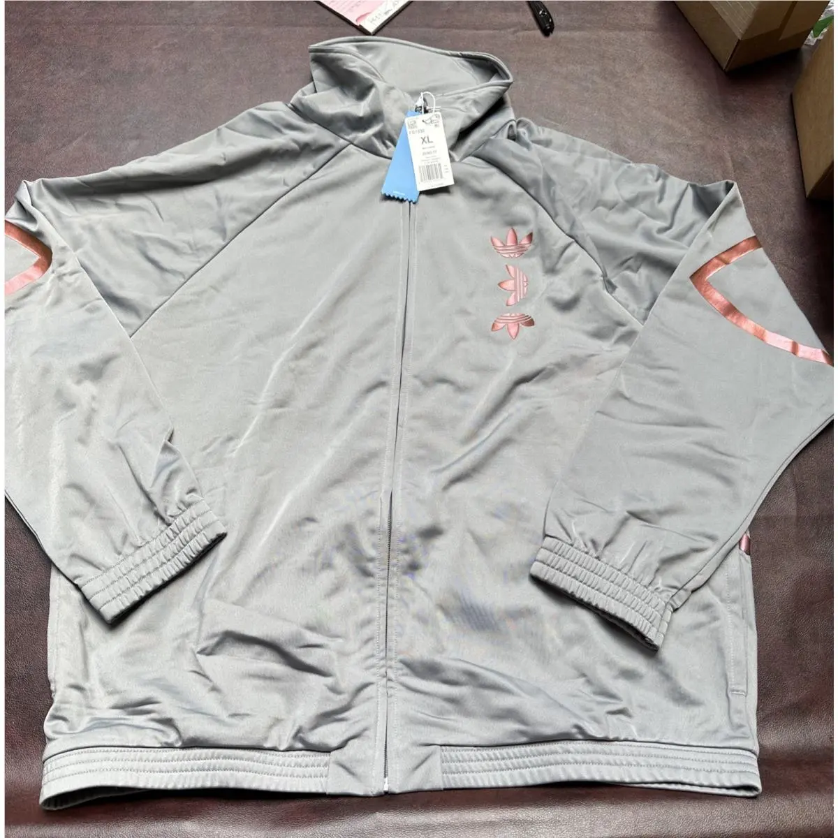 Adidas clothing - Gray 0