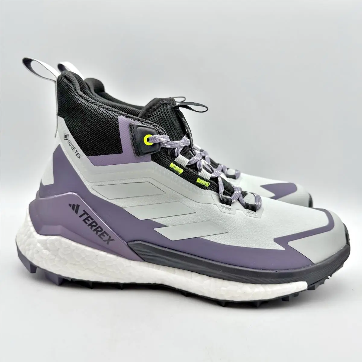 Adidas shoes - Gray (UPC: 196465236587) 2