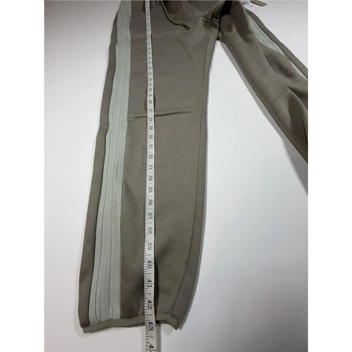Adidas clothing - JZ7372 - JZ7372 - Beige (UPC: 198320868414) 6