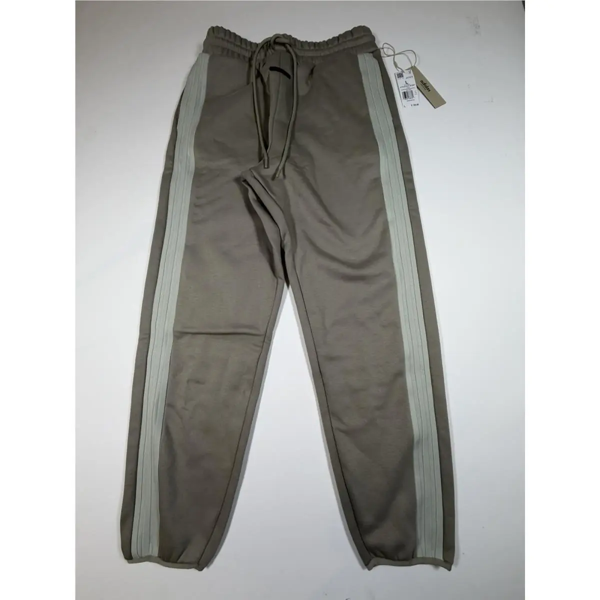 Adidas clothing - JZ7372 - JZ7372 - Beige (UPC: 198320868414) 0