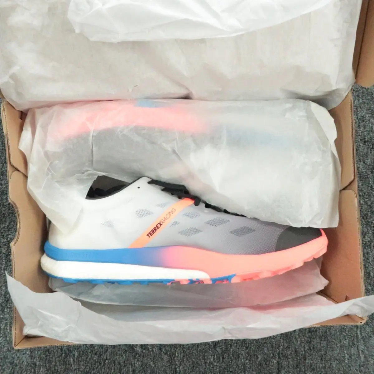 Adidas shoes - White 0
