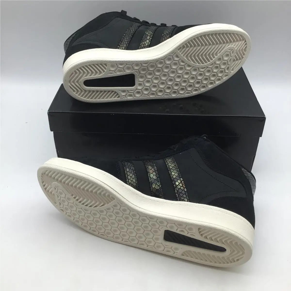 Adidas shoes - Superskate X Kader Sylla - Superskate Kader Sylla - Black 3