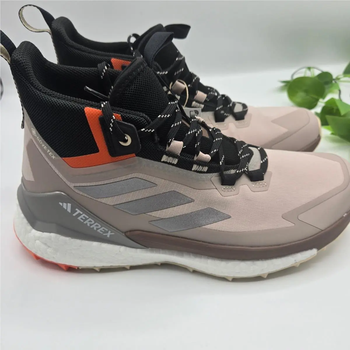 Adidas shoes - Beige 1