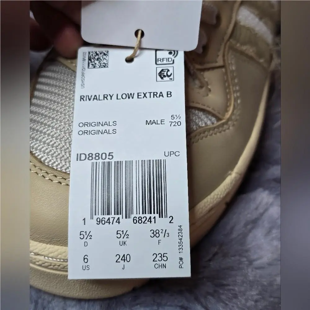 Adidas shoes - Beige 5