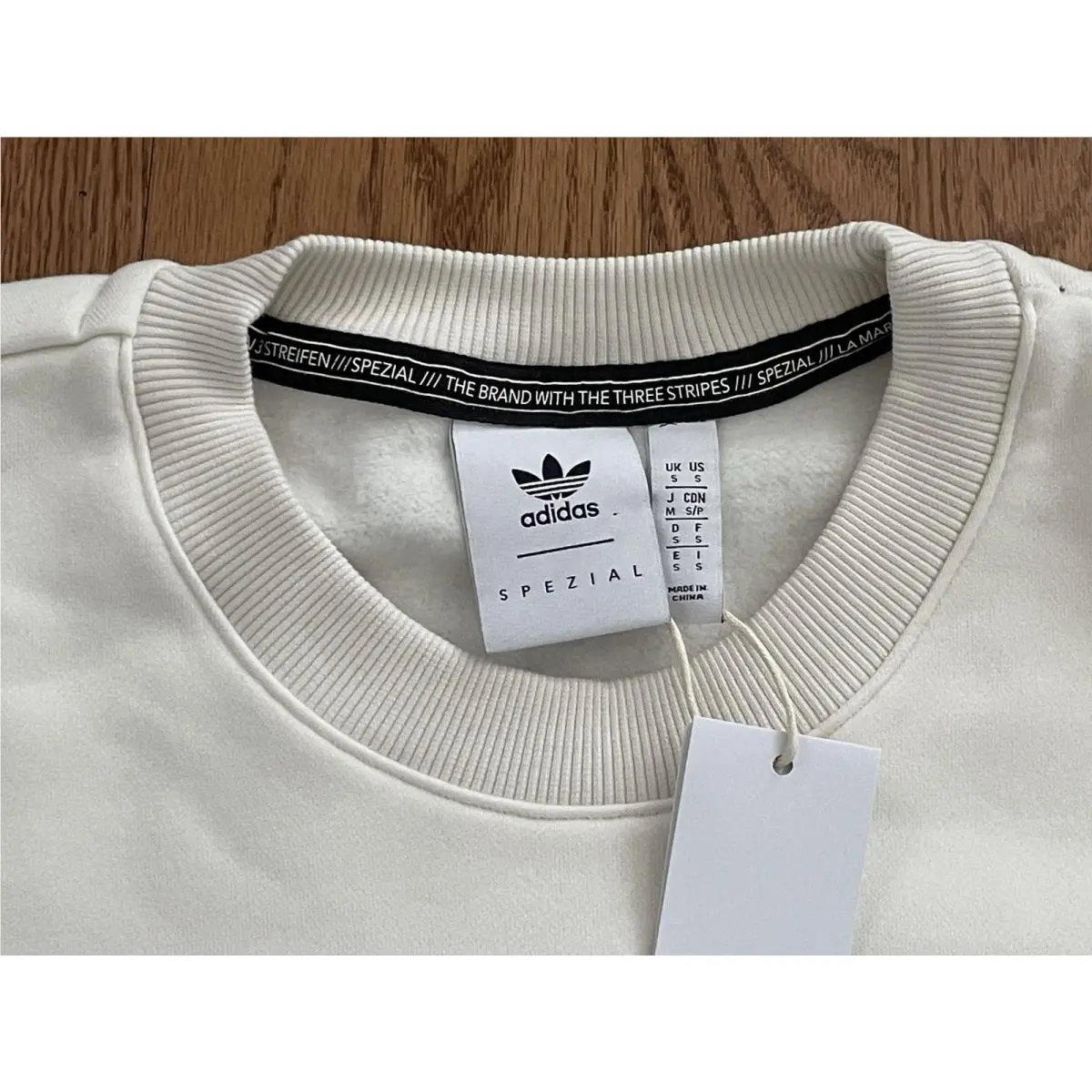 Adidas clothing - White 1