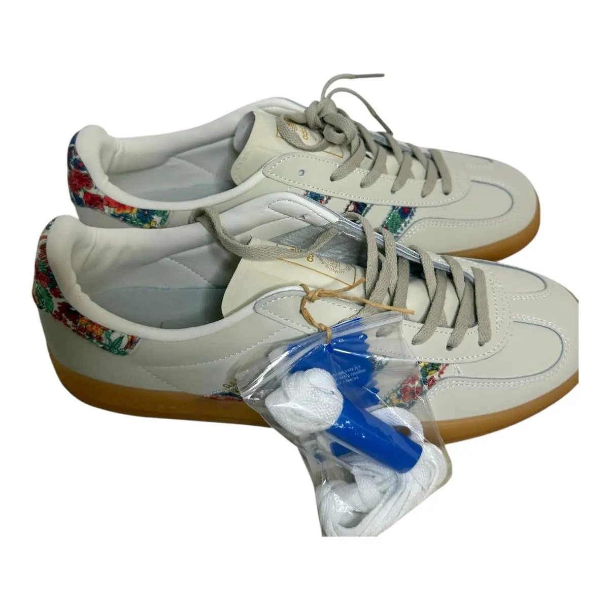 Gazelle Liberty London Floral Off White Gum JH7370 Mens 10 Womens 11.5 by Adidas