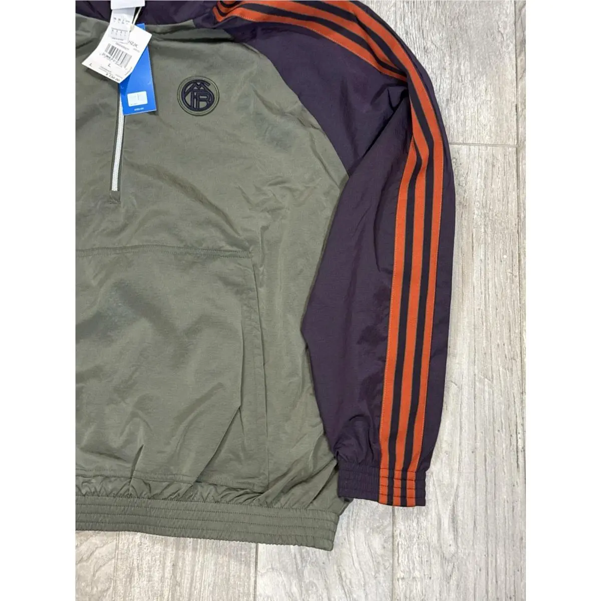 Adidas clothing - adidas FC Bayern Icon Half-Zip - JN0112 - Green, Secondary: Black, Orange, Purple 3