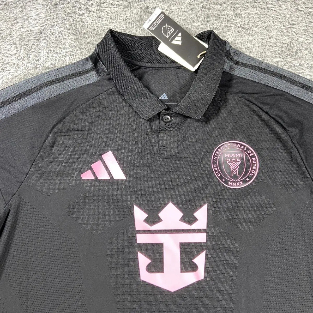 Adidas clothing - Nike Dri-Fit - Nike - Black 1