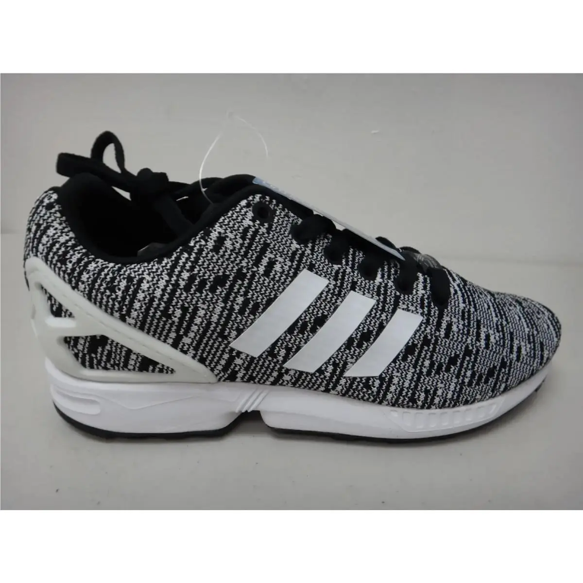 Adidas shoes - ZX Flux - Flux - BB2166 - Black 2