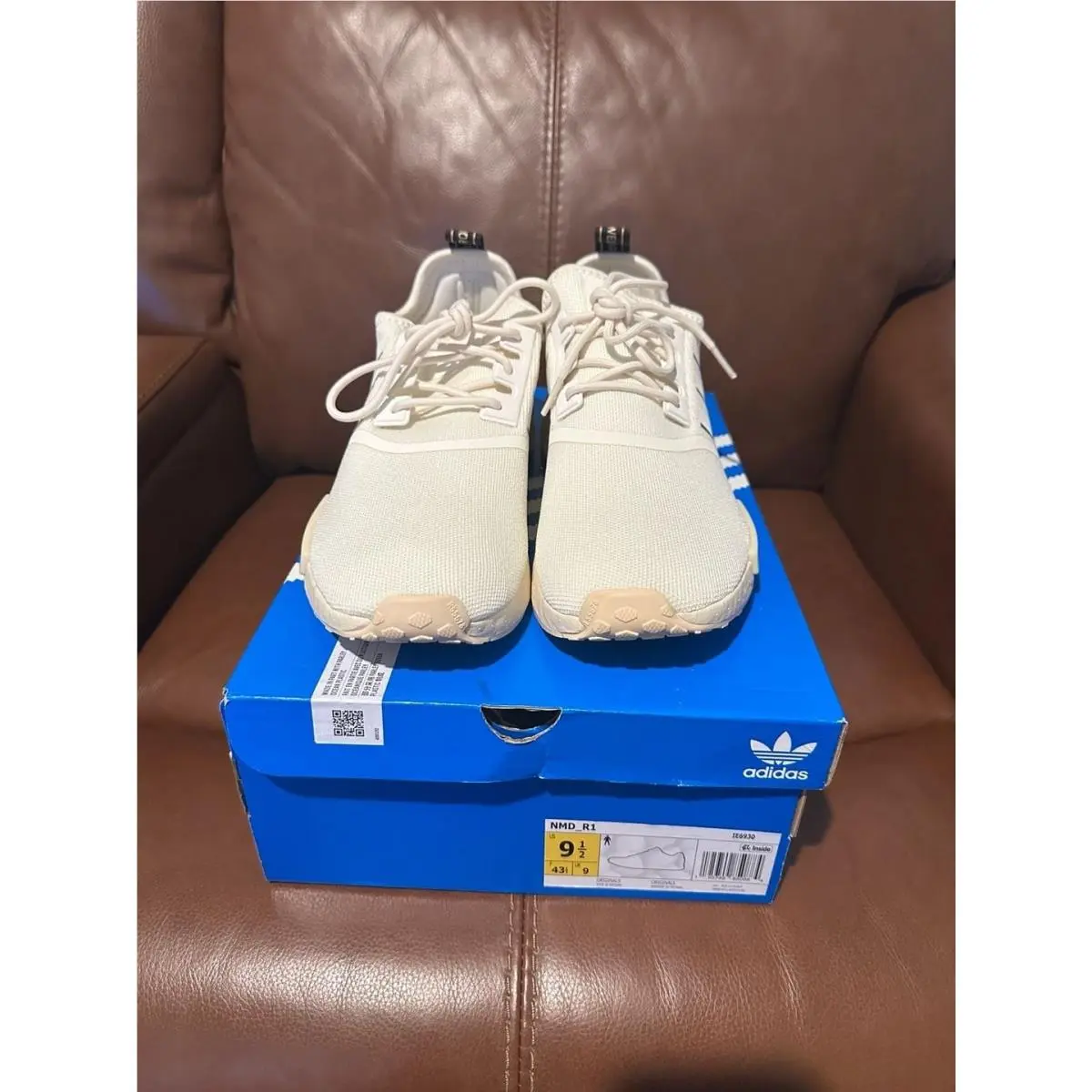 Adidas shoes - NMD_R1 - IE6930 - Beige 0