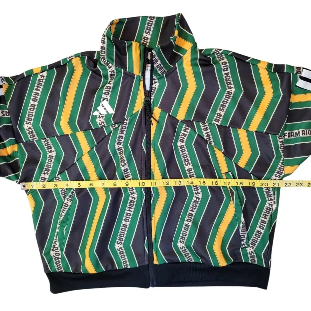 Adidas clothing - Multicolor 10