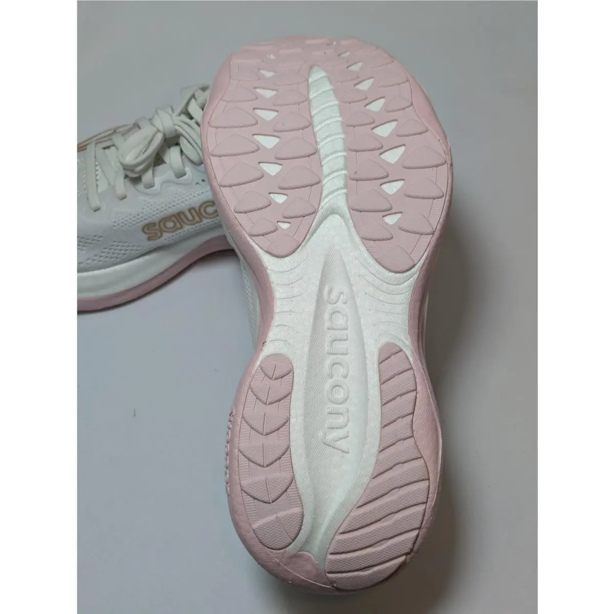 Saucony shoes - Saucony Ride 19 - Ride - S11055-151 - White 8