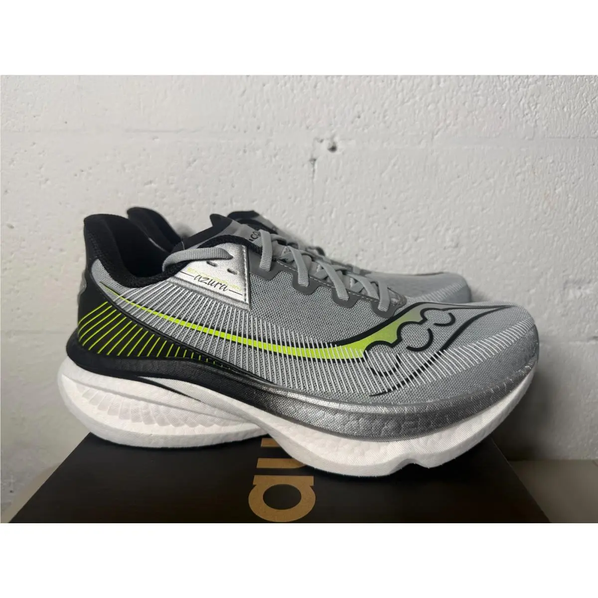 Saucony shoes - Saucony Endorphin Azura - Endorphin Azura - S21070-100 - Black, Style: Black / White S21070-100 18