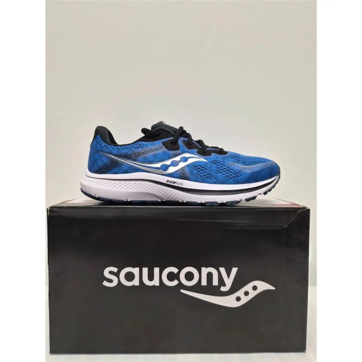 Saucony Omni 20 Men`s Medium Width Size 9 Only