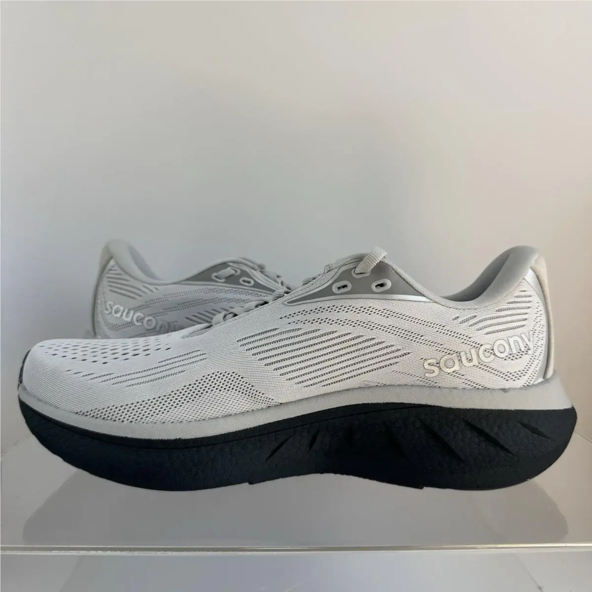 Saucony shoes - Saucony Ride 18 - Ride - S21000-103 - Gray 2