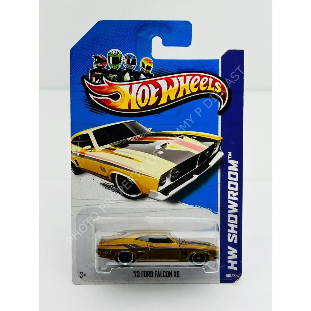 Hot Wheels 2013 Super Treasure Hunt `73 Ford Falcon XB Gold in Blister