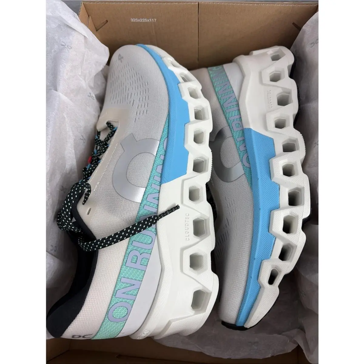 On-Running shoes - Cloudmonster 2 - Cloudmster - 3we10113168 - Ivory 10