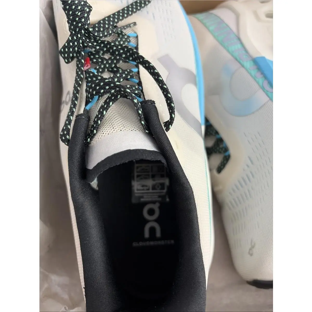 On-Running shoes - Cloudmonster 2 - Cloudmster - 3we10113168 - Ivory 11