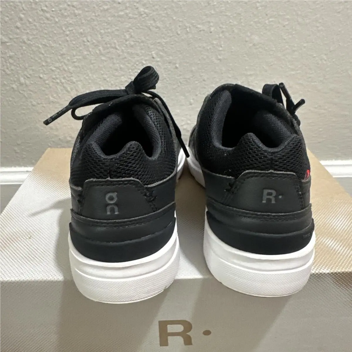 On-Running shoes - The Roger Clubhouse - The Roger Clubhouse - Glacier White 5