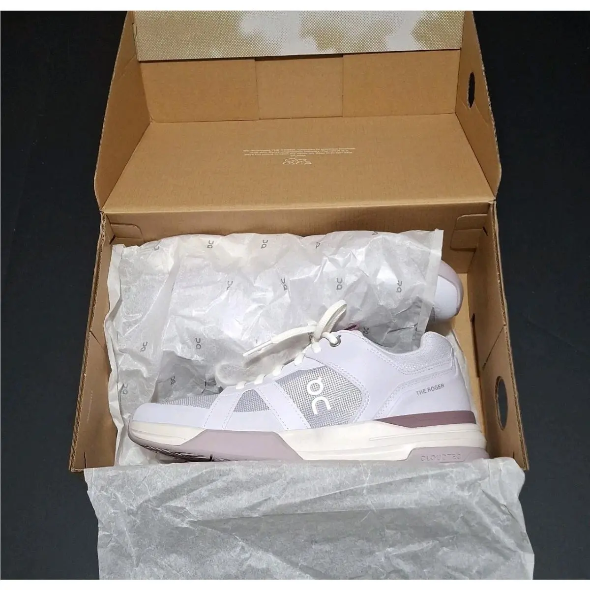 On-Running shoes - The Roger Clubhouse Pro - The Roger Clubhouse Pro - 3WD30052867 - Purple (UPC: 7615537103662) 1