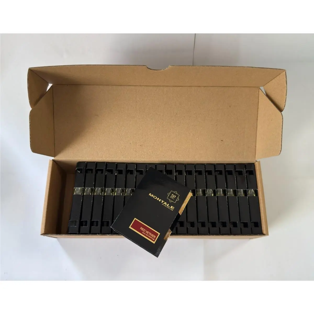 Sample Vials Box Of 20 x 2ml Choose Your Scents RED VETIVER EDP by Montale