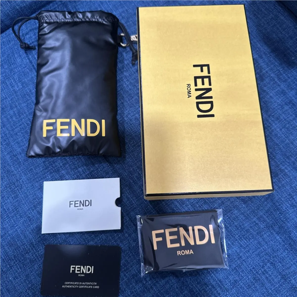 Fendi Roma Sunglasses Eyeglasses Box Black Soft Case Pouch Cloth