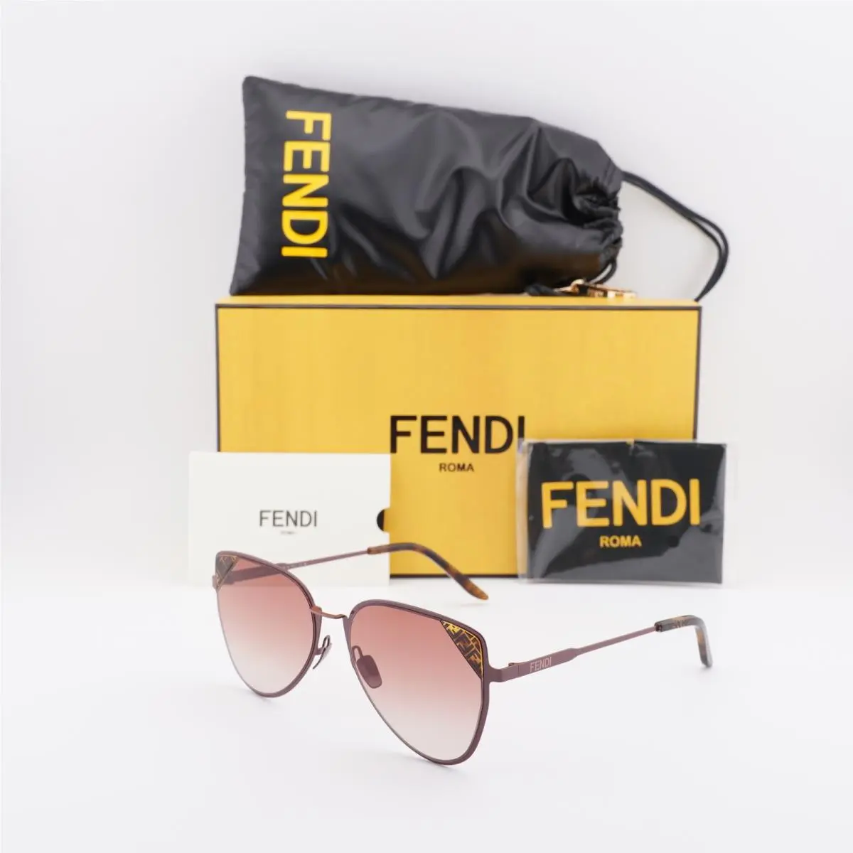 Fendi FE40189U 68Z Shiny Red/pink Gradient 57-17-145 Sunglasses