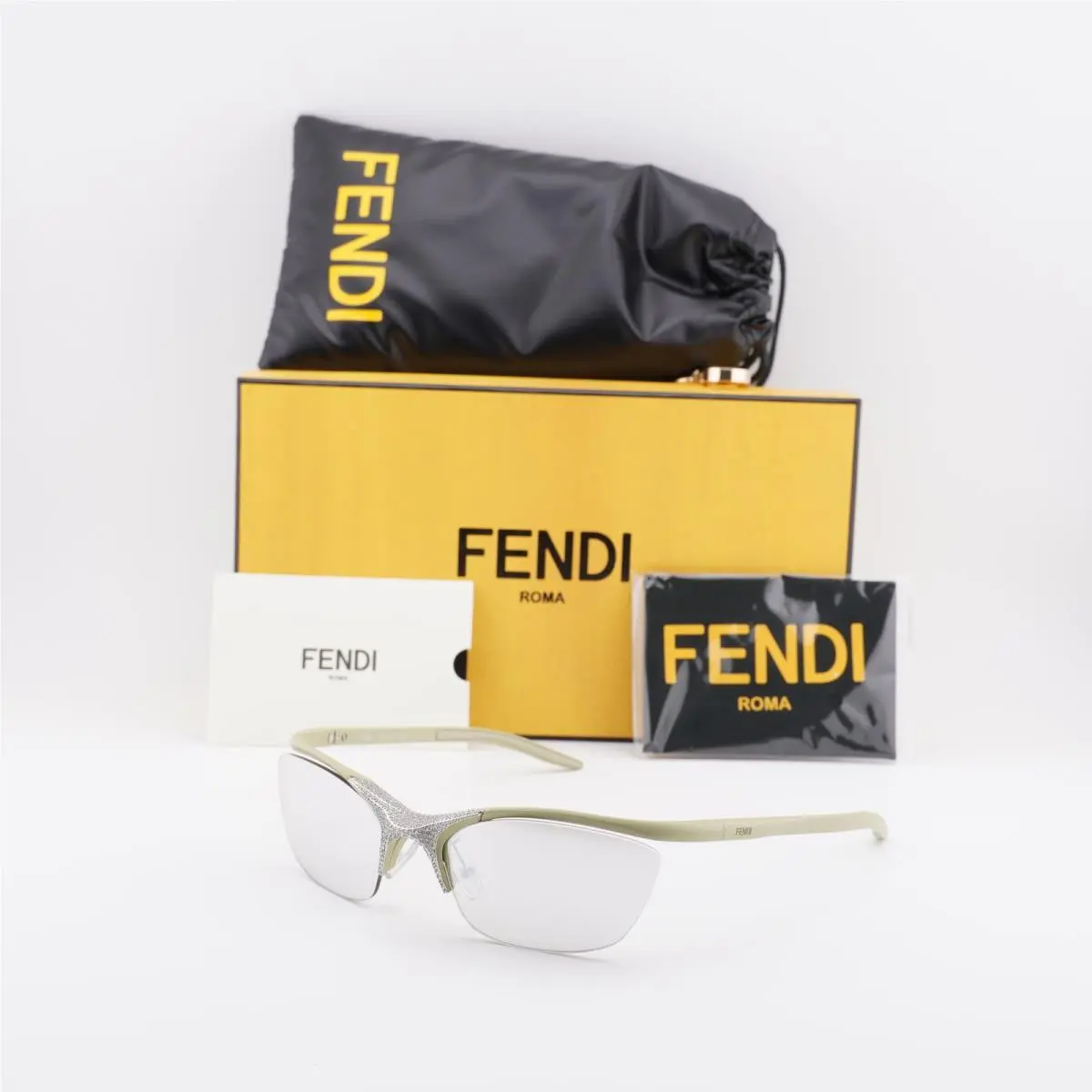 FE40176U 94C Matte Green/silver Mirror 62-13-125 Sunglasses by Fendi