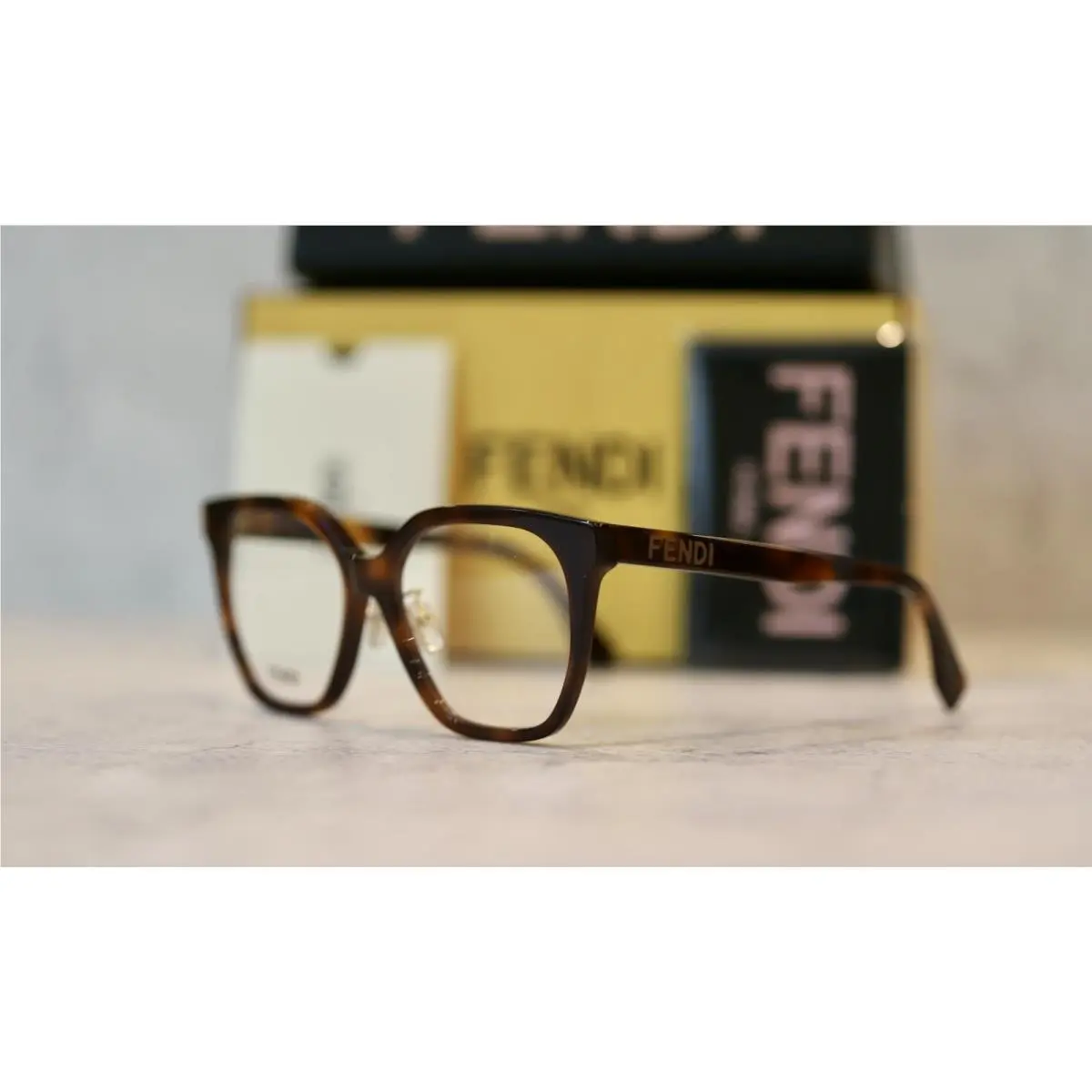 Fendi Tortoiseshell Women`s Glasses FE50087I 053