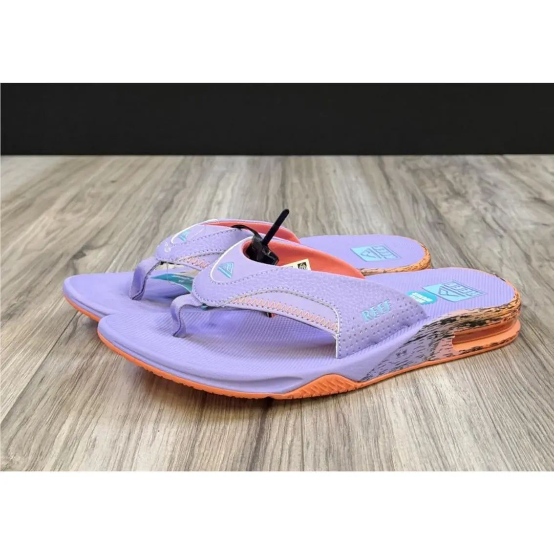 Fanning Flip Flop Sandals Tropical Breeze Bottle Opener Mens Size 9 CJ5849 by Reef