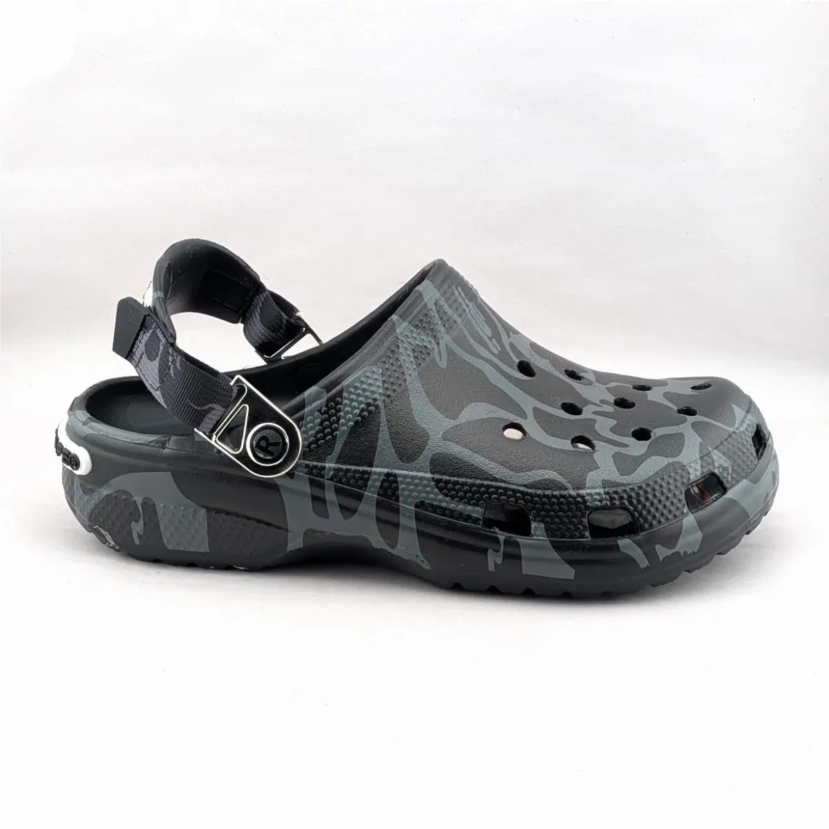 Crocs shoes - Bathing Ape Classic - Bathing Ape Classic - 10001-100 - Black / Grey Camo 0