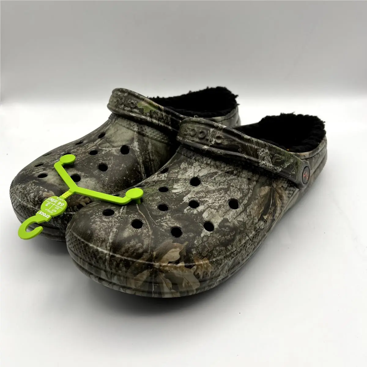 Crocs Realtree Apx Classic Camo Fur Lined Clogs Mens / Womens Sizes