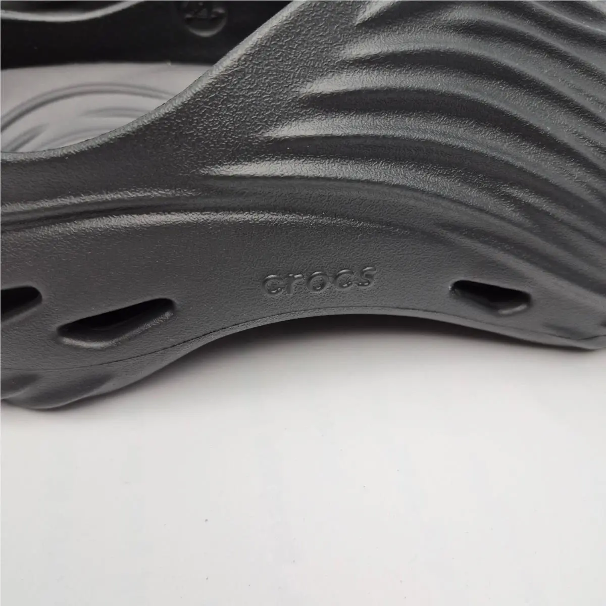 Crocs shoes - 210521-060 - 210521-060 - Black (UPC: 198445210570) 6