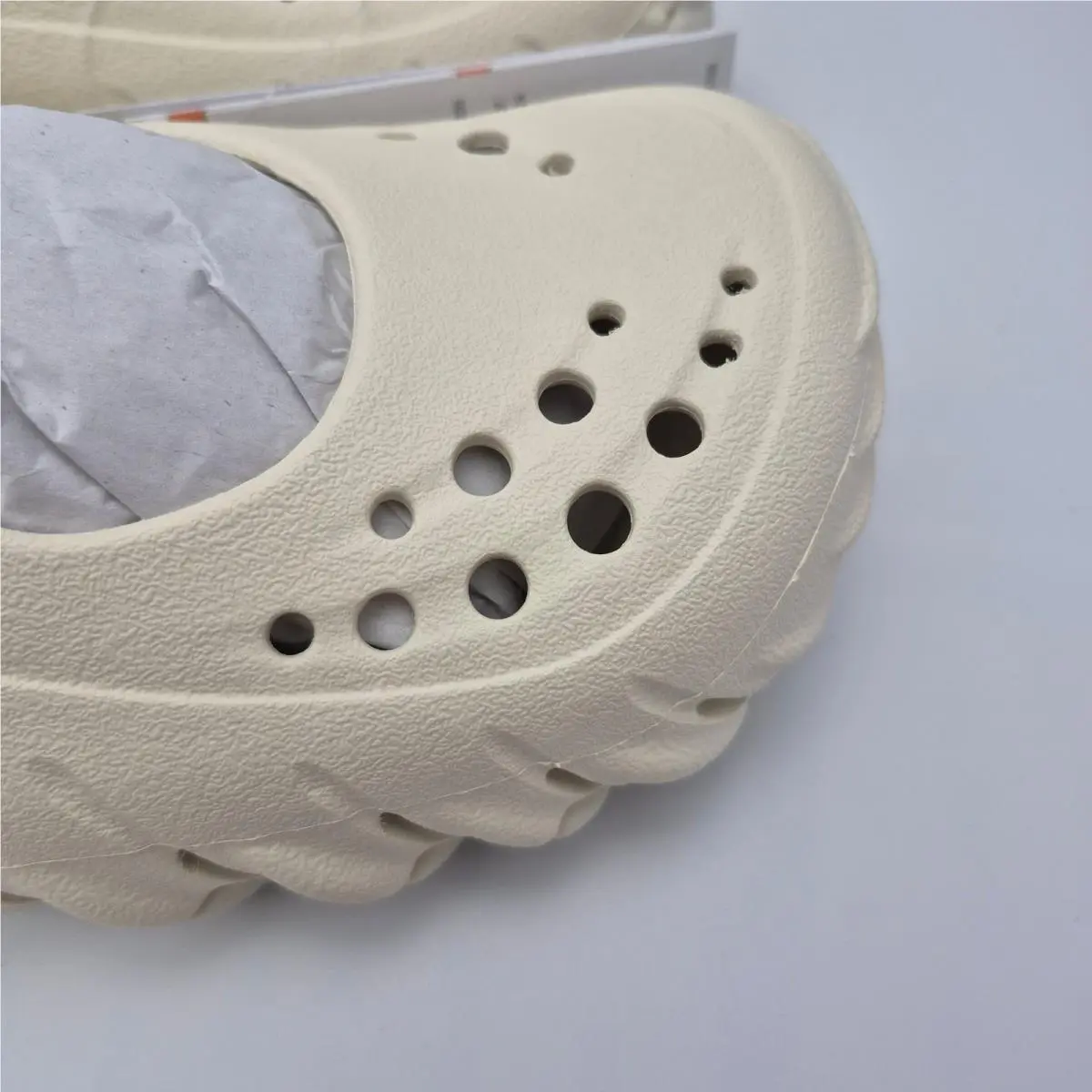 Crocs shoes - 211996-2MD - 211996-2MD - White (UPC: 198445360848) 8