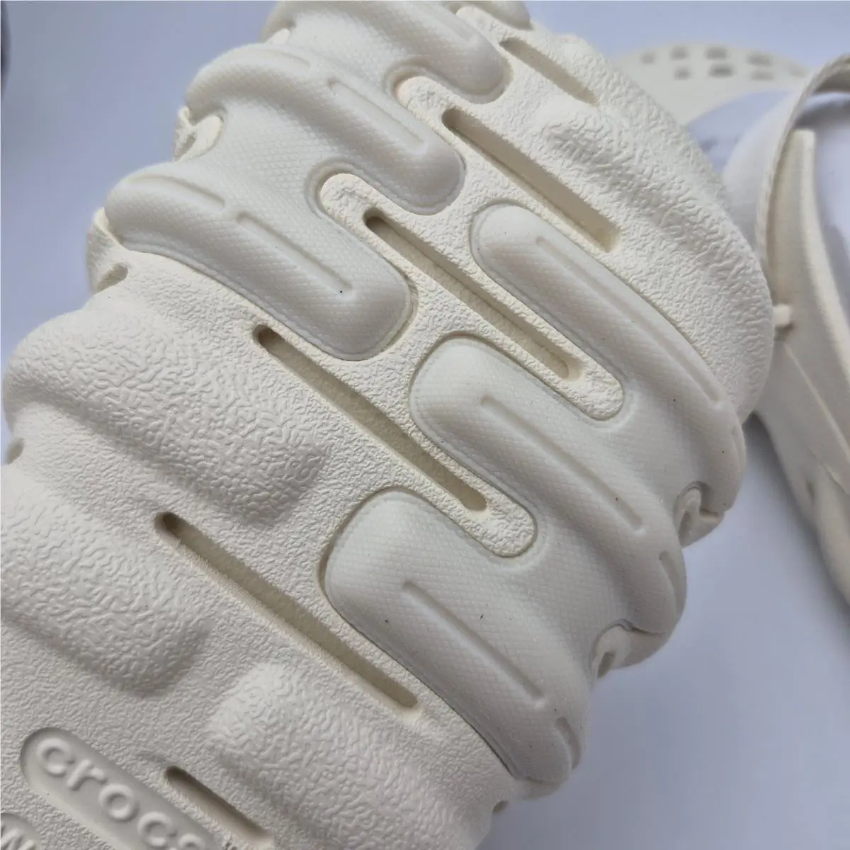 Crocs shoes - 211996-2MD - 211996-2MD - White (UPC: 198445360848) 9