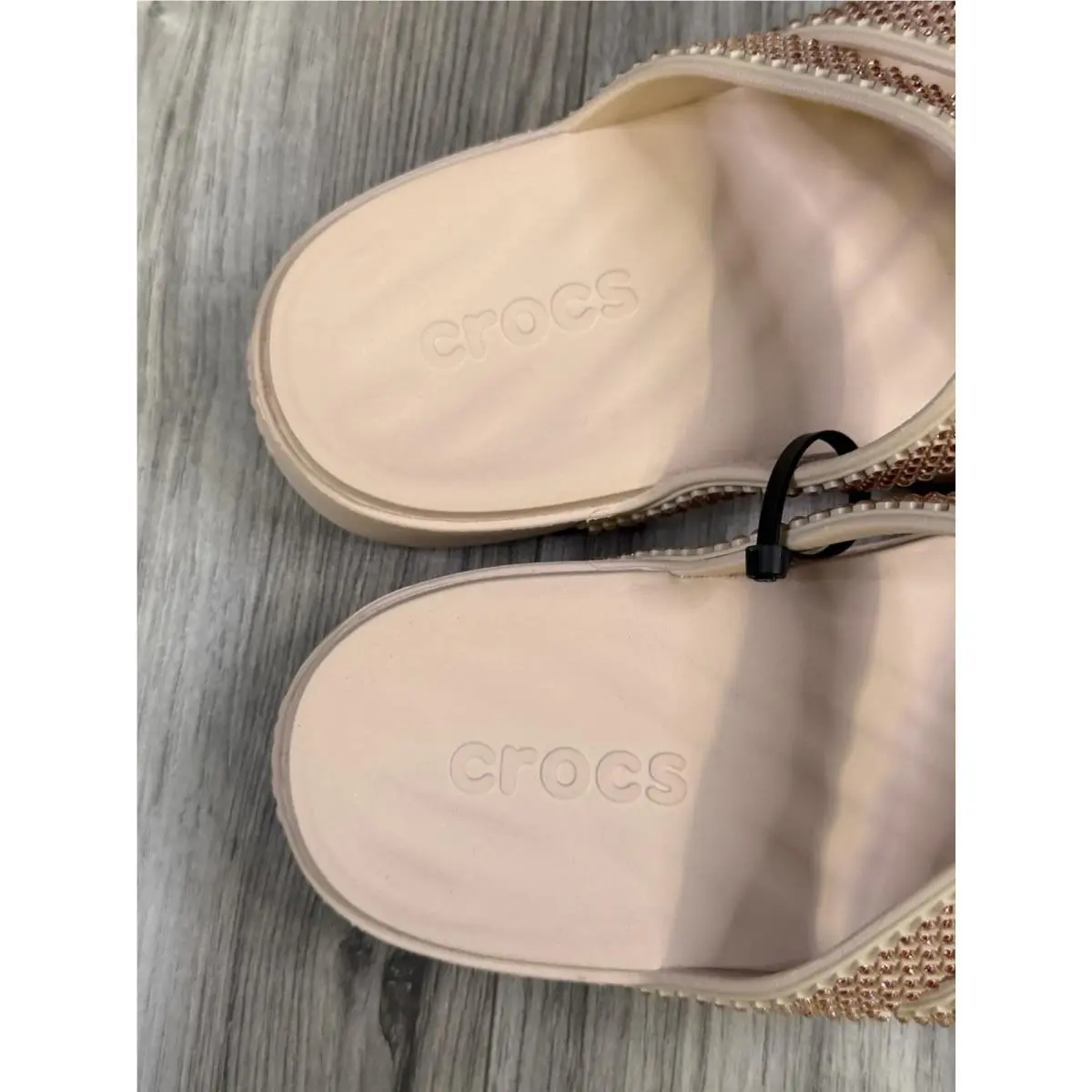 Crocs shoes - Crocs CLassic Flip Sandal - CLassic Flip Sandal - 210446 - Pink 4