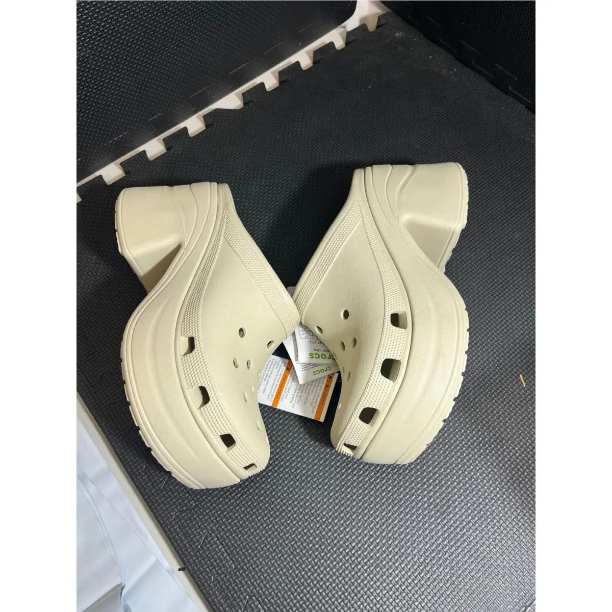 Crocs shoes - Siren Clog - Siren Clog - Ivory 3