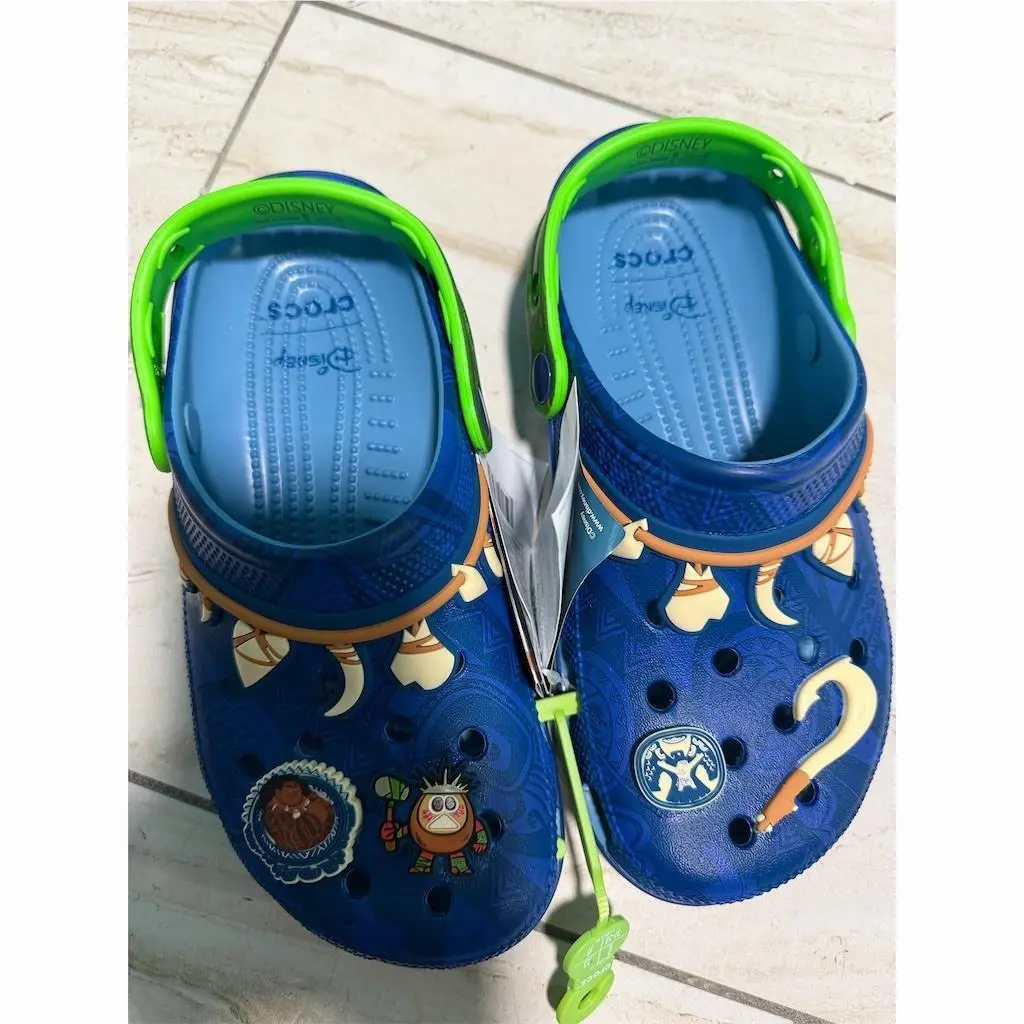 Crocs shoes - Classic Clog (Disney Moana – Maui) - Multicolor 1