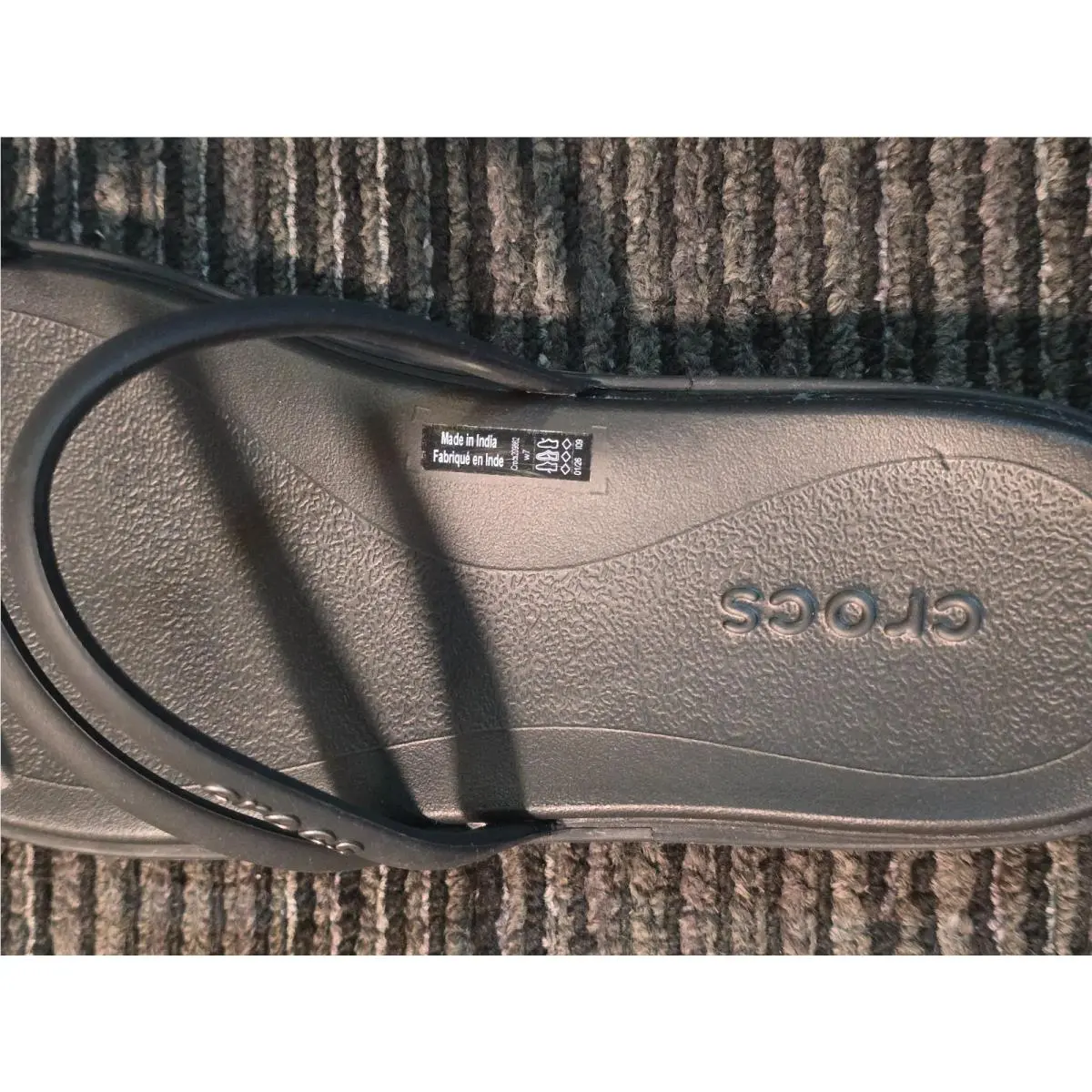 Crocs shoes - CROCS Miami - Miami - 209862-001 - Black (UPC: 196265668816) 2