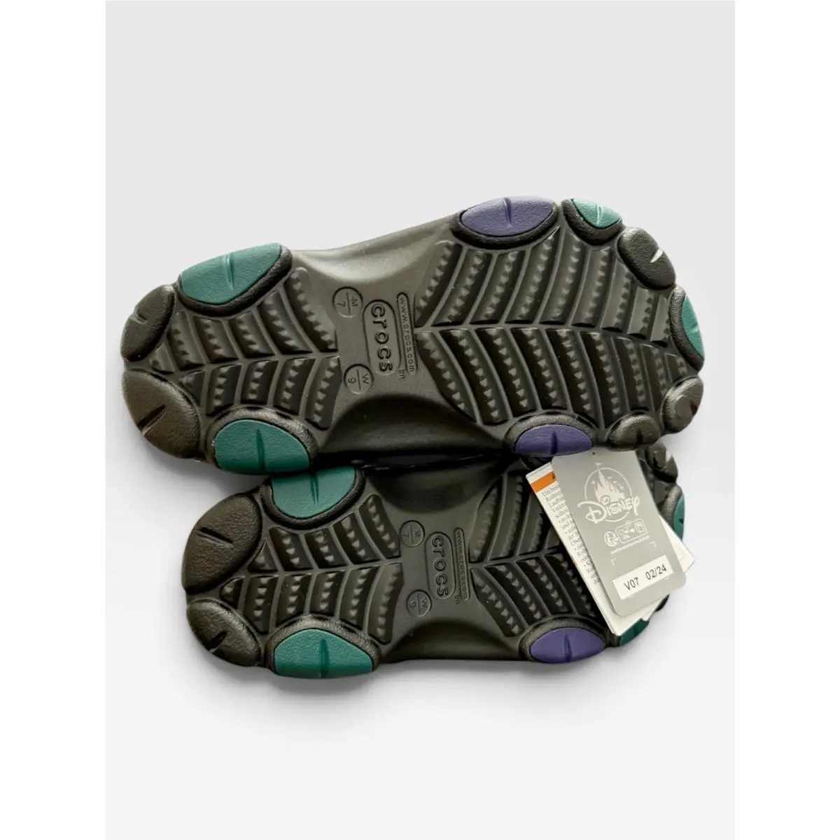 Crocs shoes - Crocs Classic Clog - Classic Clog - Purple (UPC: 196265803576) 12
