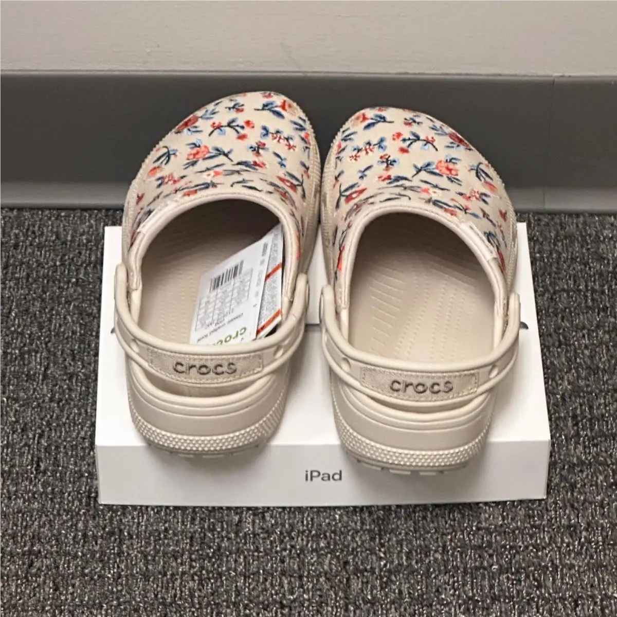 Crocs shoes - Classic Crafted Floral Clog - Classic Crafted Floral Clog - Multicolor 2