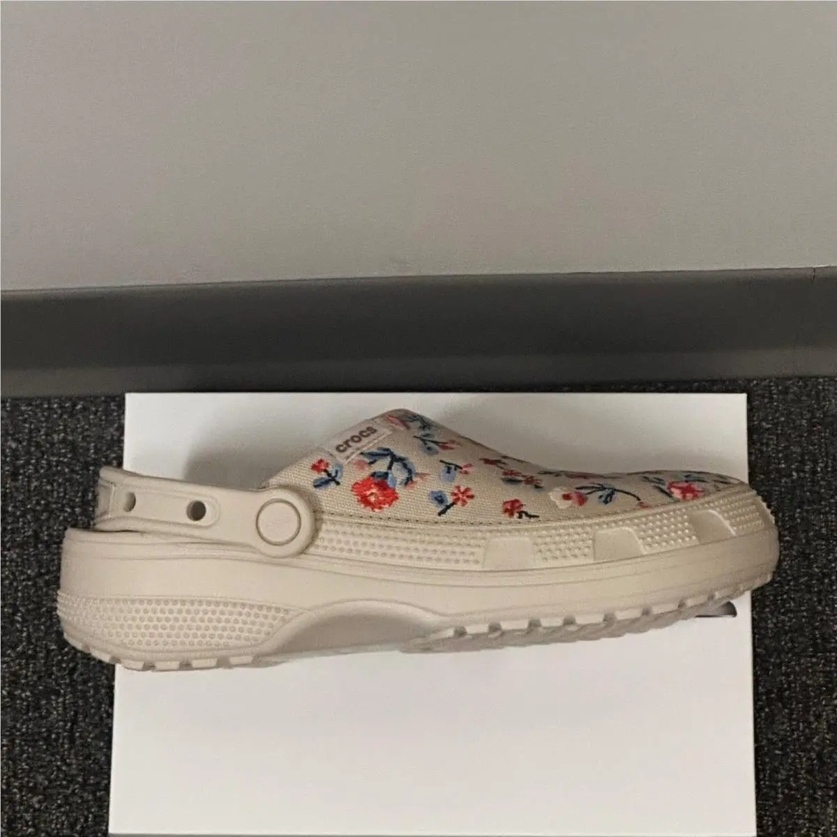 Crocs shoes - Classic Crafted Floral Clog - Classic Crafted Floral Clog - Multicolor 4