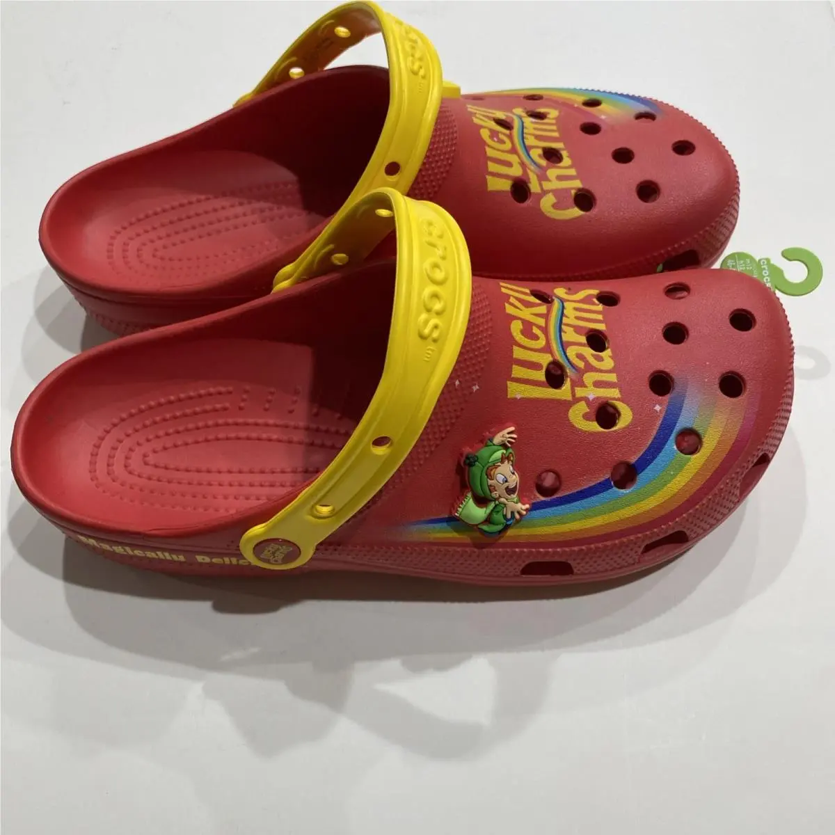 Crocs shoes - Crocs Classic - Classic - 207118-610 - Red (UPC: 191448801899) 2