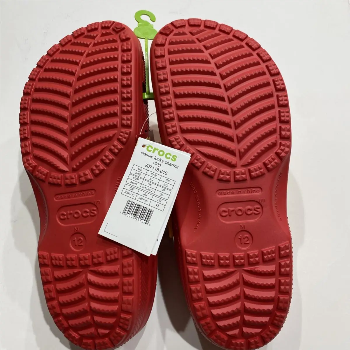 Crocs shoes - Crocs Classic - Classic - 207118-610 - Red (UPC: 191448801899) 4