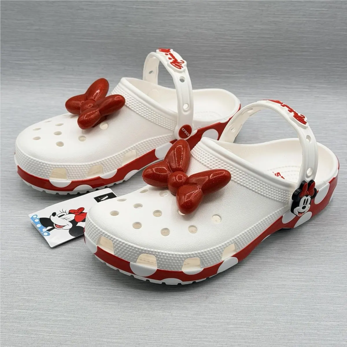 Crocs Minnie Mouse Women`s 6 Classic Clogs Disney Limited Edition Polka Dot Bow