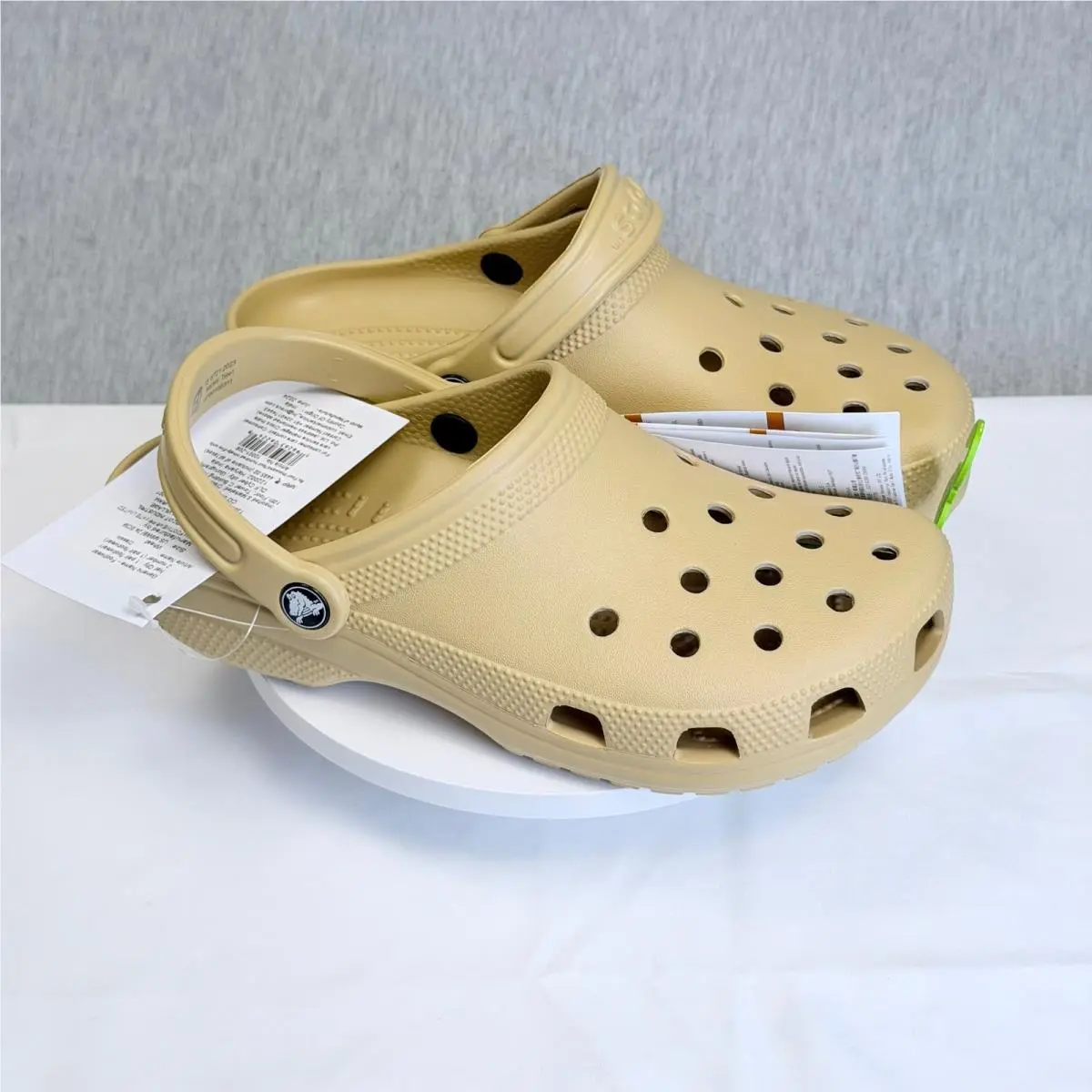 Crocs shoes - Crocs Classic Clog - Classic Clog - Beige 0